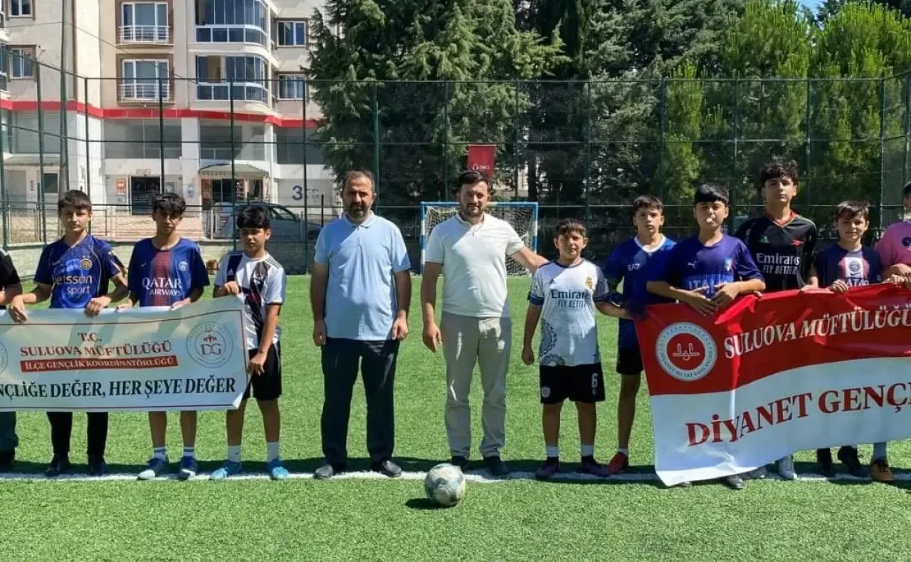 Suluova’da Camiler Arası Futbol Turnuvası: Büyükler Kategorisinde Şampiyon Belli Oldu 3