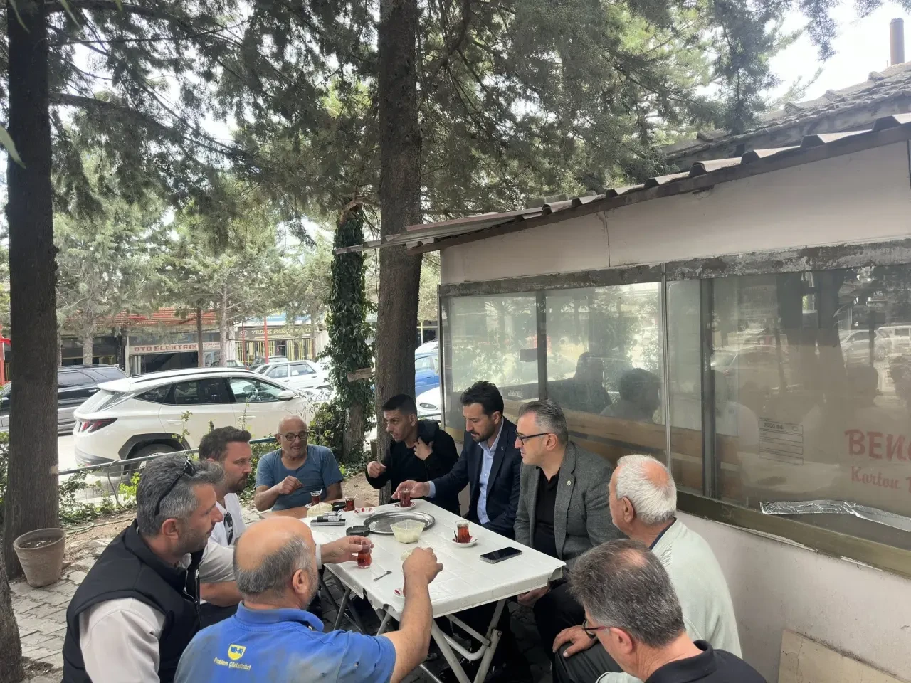 Milletvekili Hasan Çilez’den Merzifon’da Esnaf ve Teşkilat Ziyaretleri 1