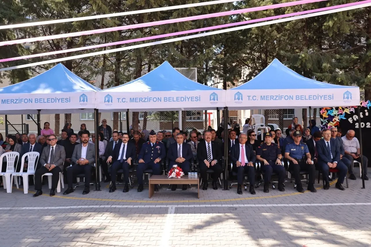 Merzifon Fatih İlkokulu’nda İlköğretim Haftası Coşkuyla Kutlandı 1