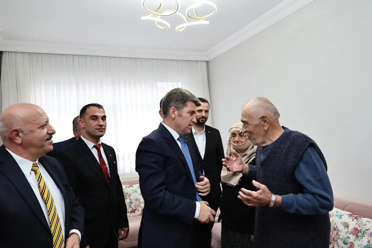 Amasya Valisi Bakan Taşova’da 4