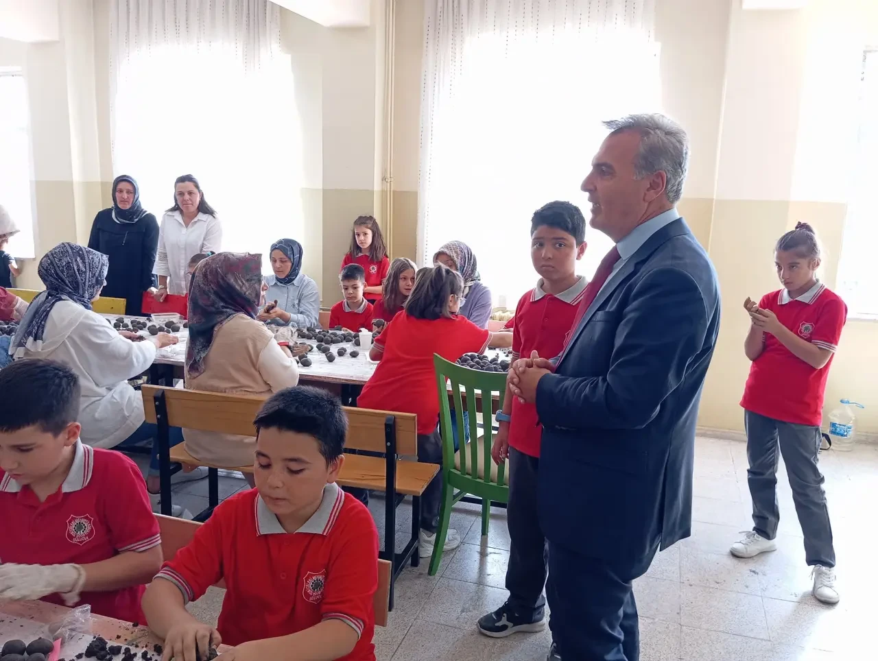 Suluova TOKİ İlkokulu’nda İlk Ders Doğa İçin Atıldı 2