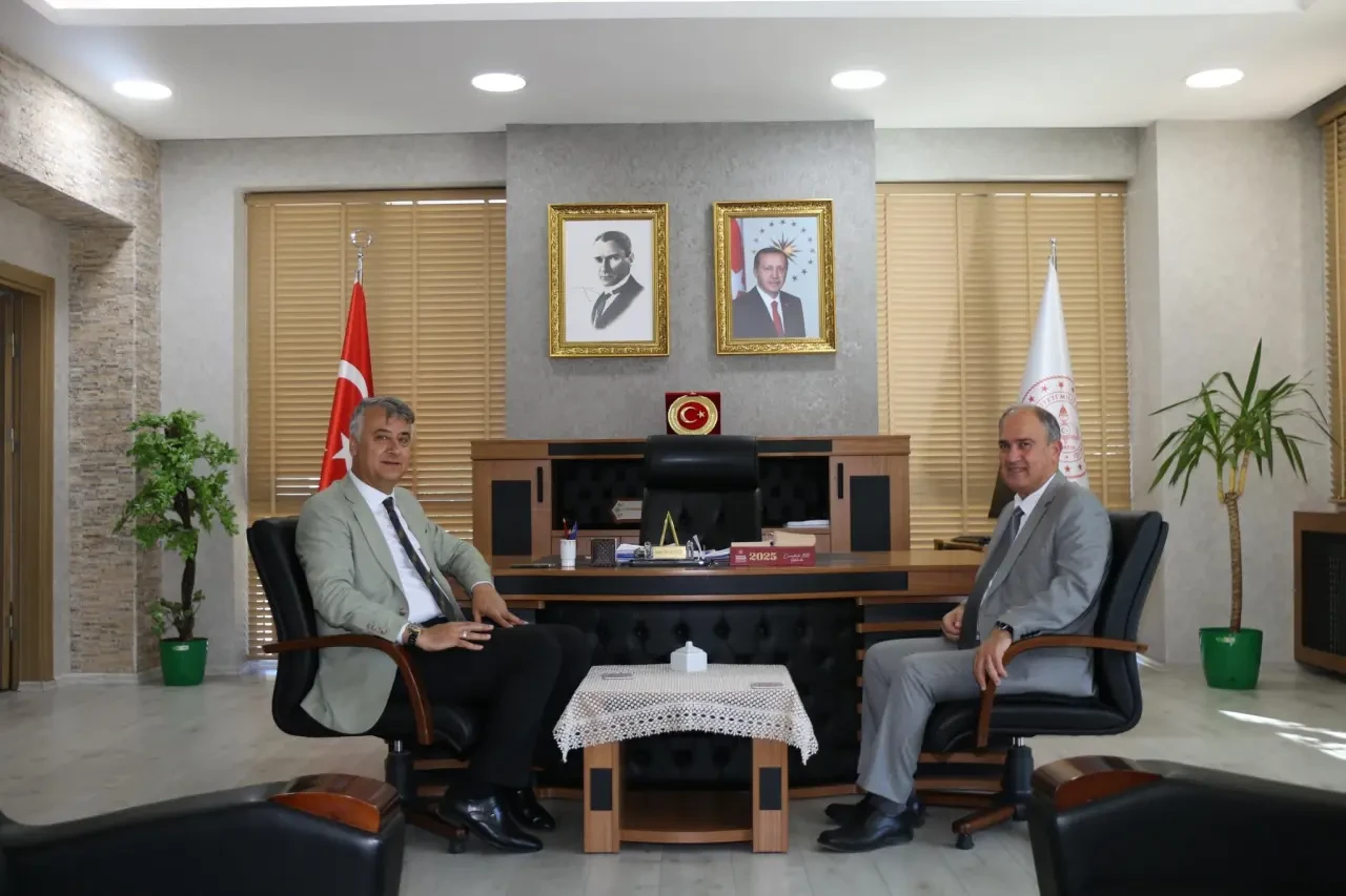 Amasya’da Katipoğlu’na Kızılay ve Yeşilay’dan Anlamlı Ziyaret 1