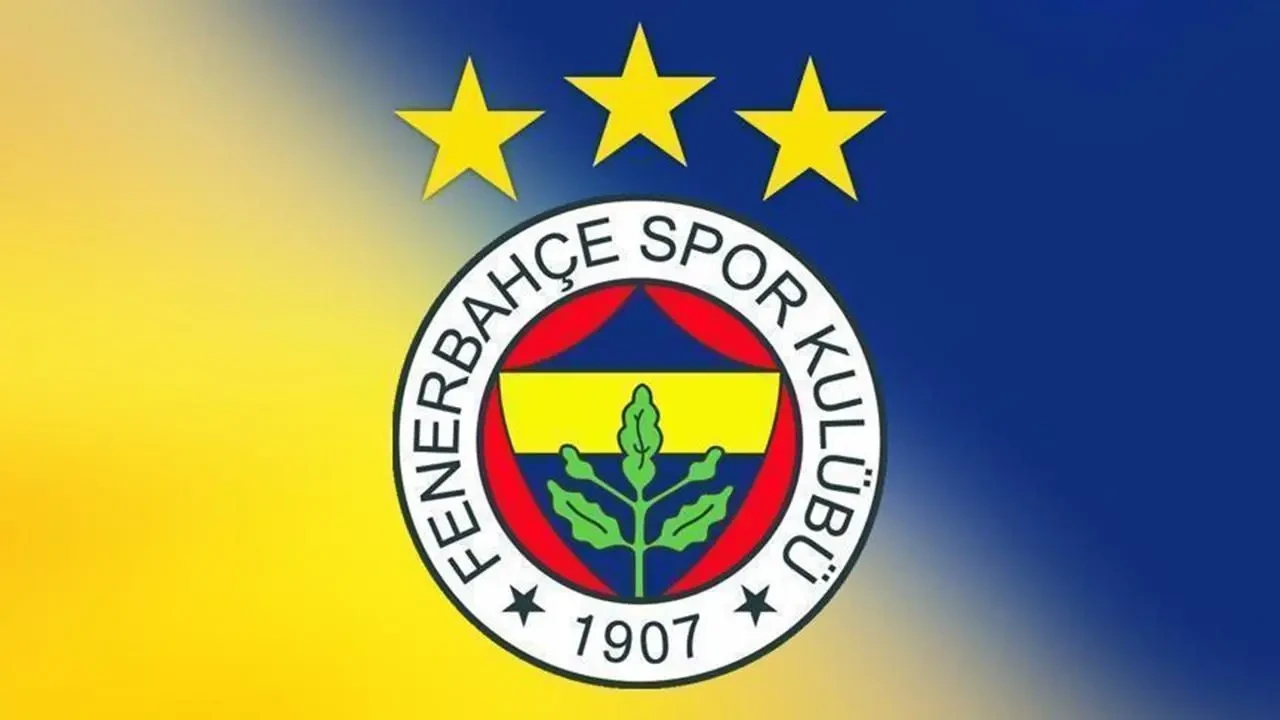 Fenerbahçe'ye şok haber: Yıldız oyuncunun ön çapraz bağı yırtıldı 5