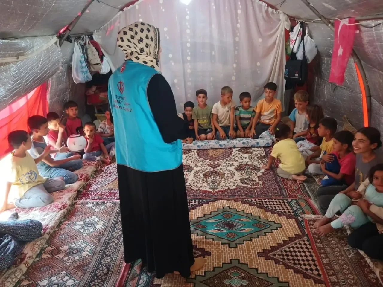 Amasya İl Müftülüğü’nden Mevlid-i Nebi Haftasında Çocuklara Anlamlı Dokunuş 1