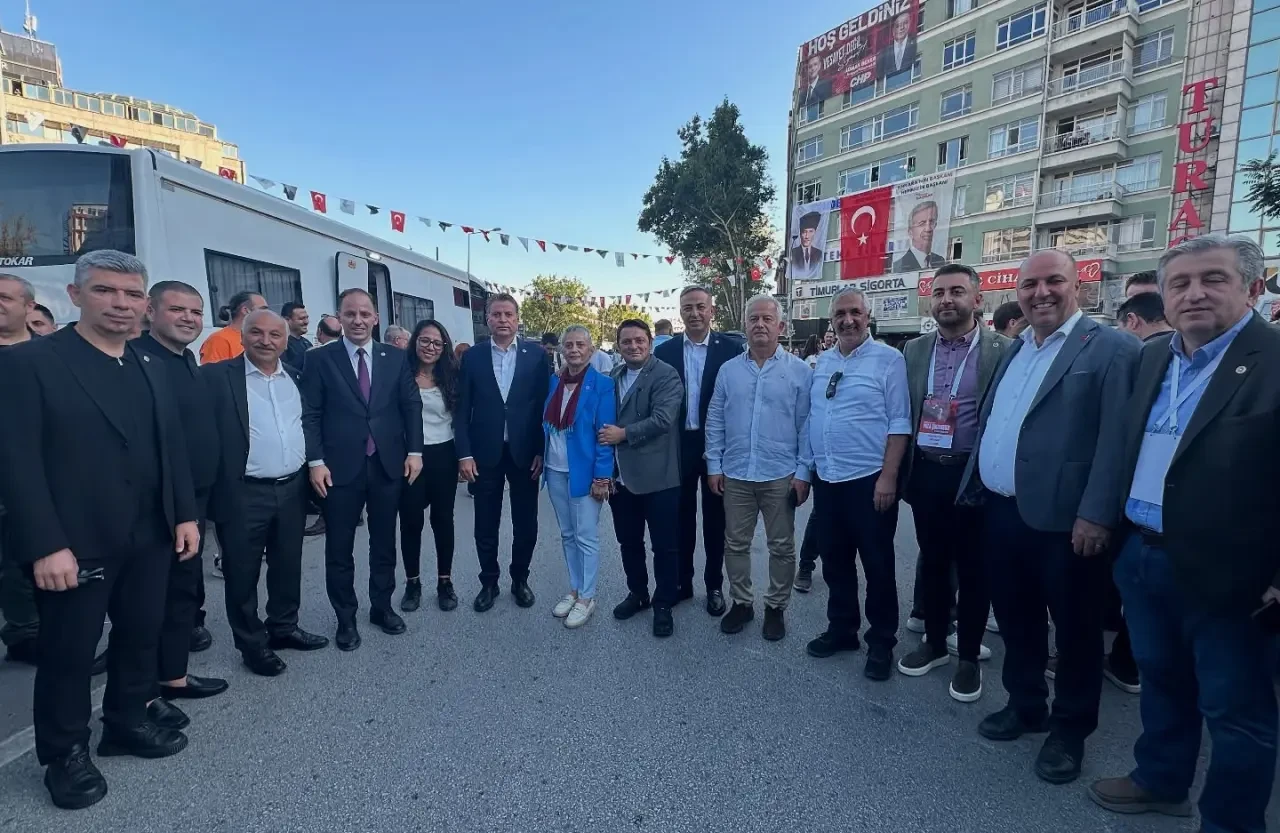 CHP’li Karagöz: “Darbeye, Kayyıma Hayır! Demokrasiye Sahip Çıkıyoruz” 2