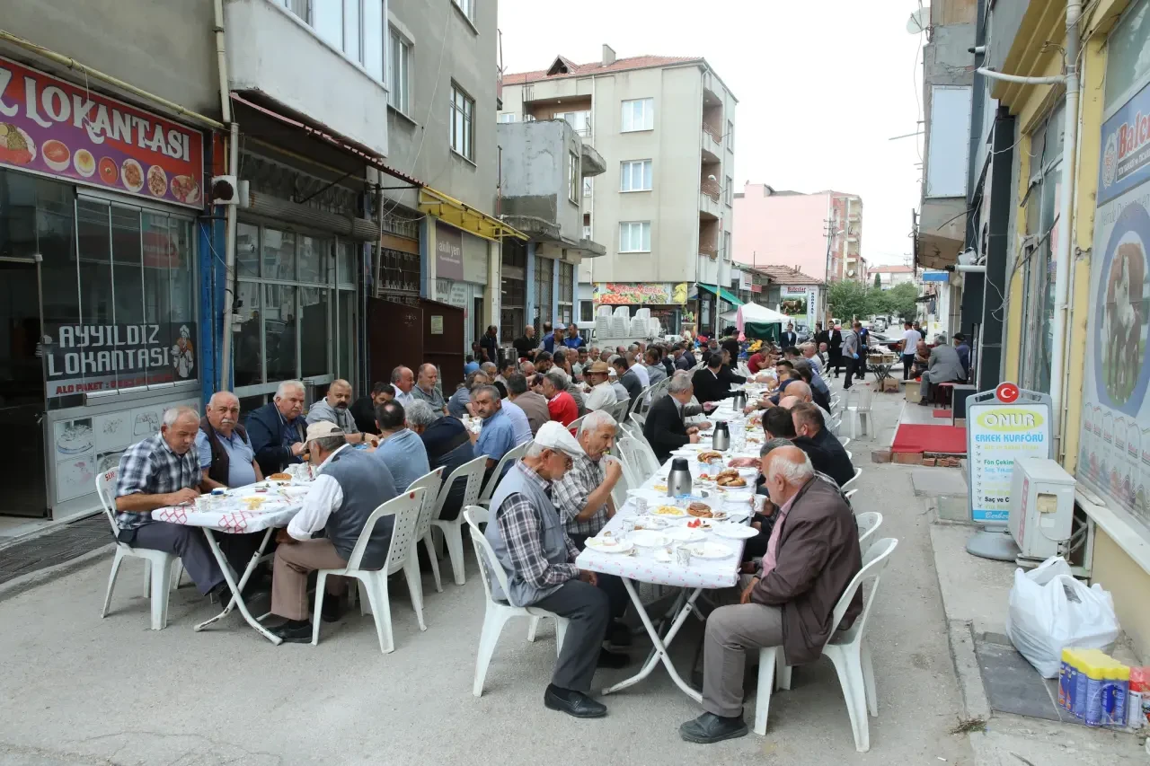 Suluova’da Sabahın Bereketi Esnaf Sofrasında 5