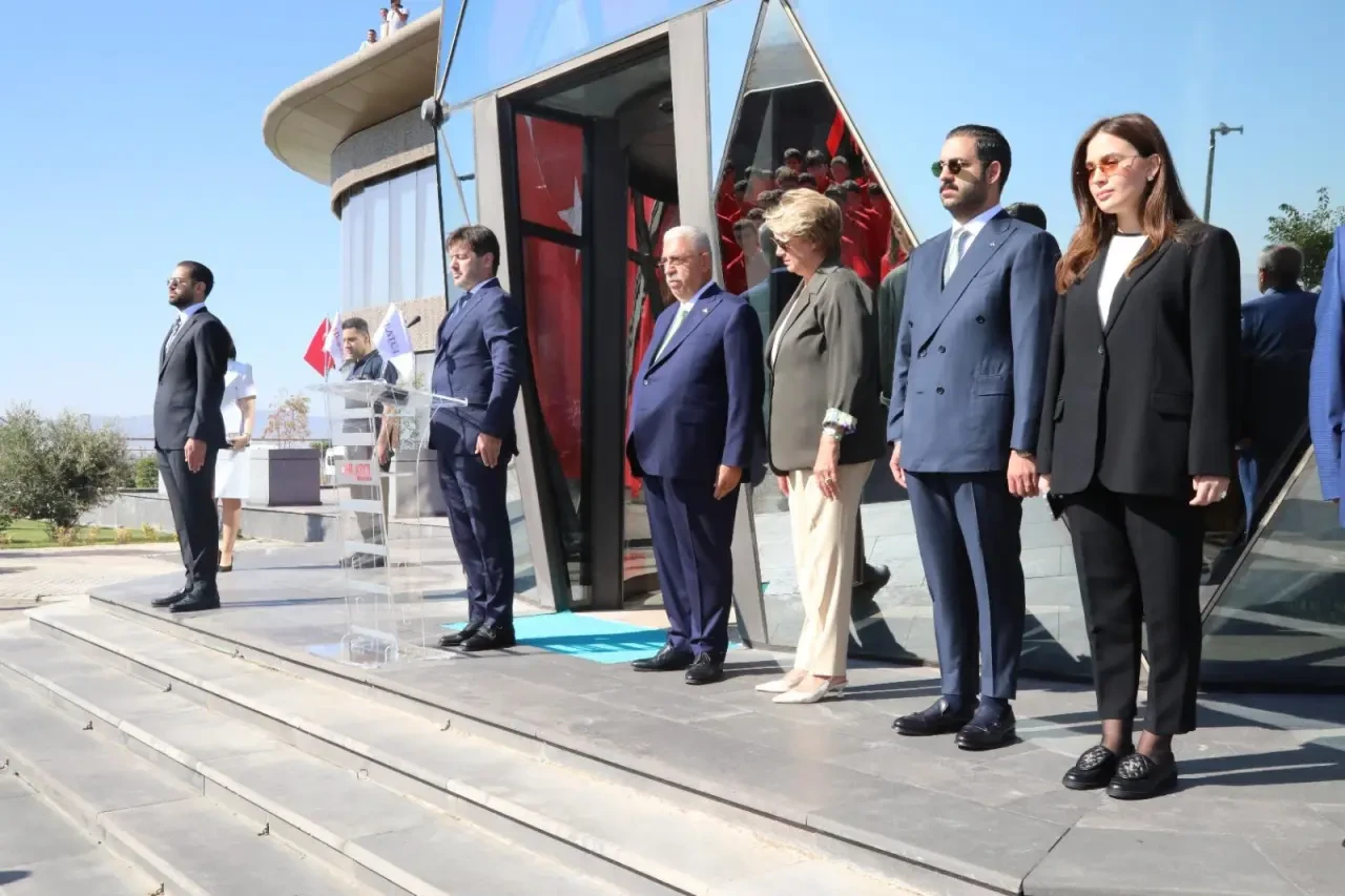 ÇORUM'DA 201 GENÇ HEM OKUYACAK, HEM İŞ SAHİBİ OLACAK 2