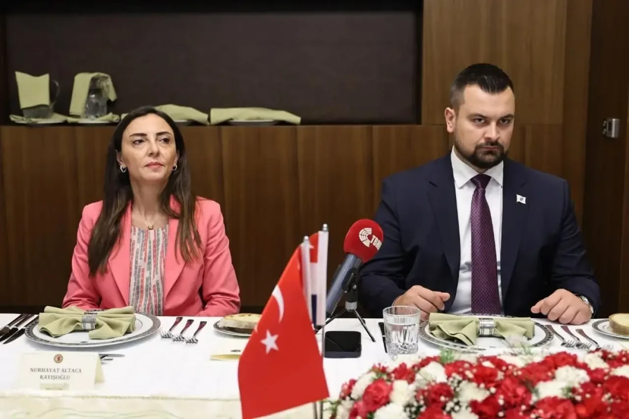 Hasan Çilez, Hırvatistan Dostluk Grubu Başkanı’nı TBMM’de Ağırladı 4