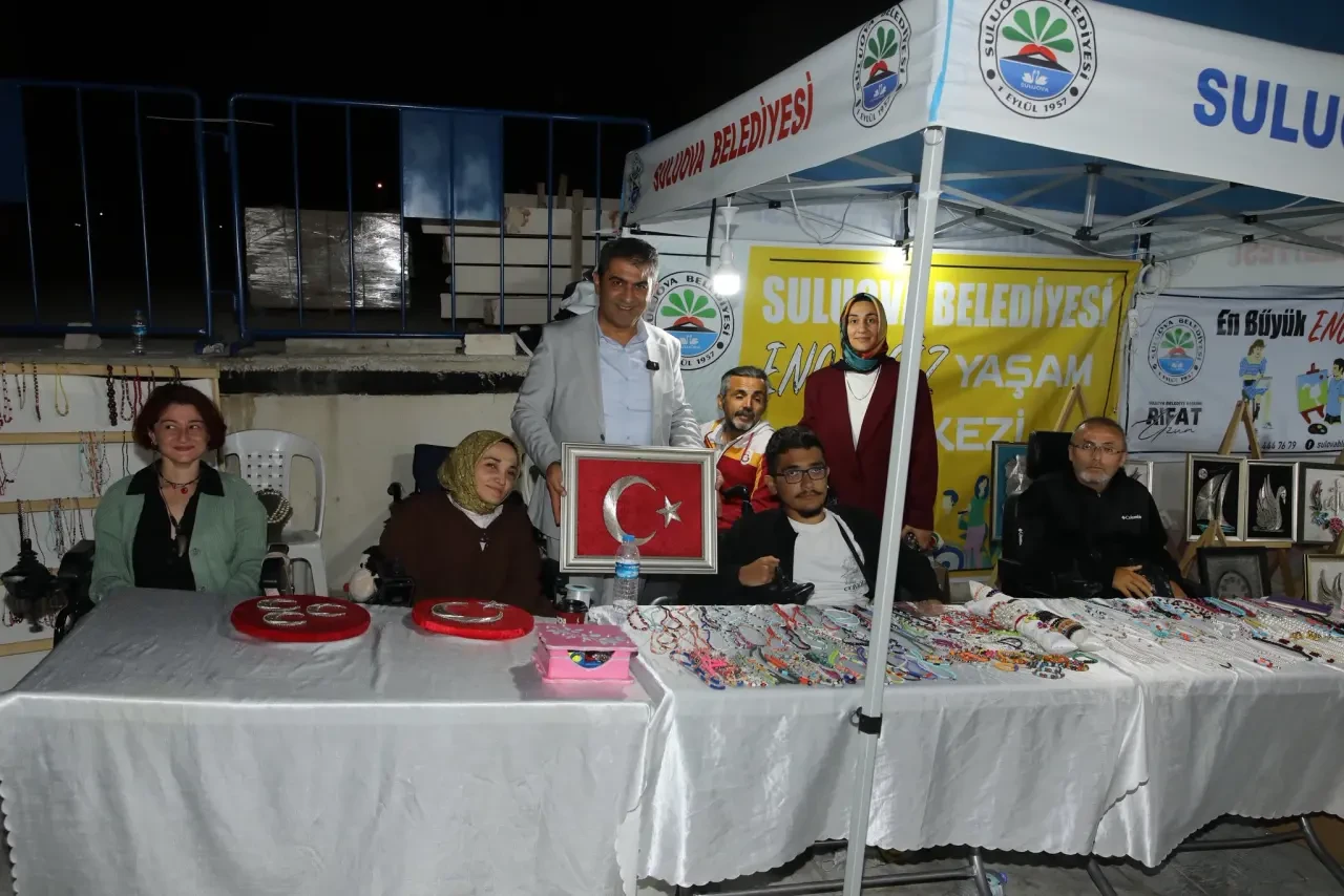 Binlerce Ses, Tek Bir Yürek: Suluova’nın 68. Yılı Coşkuyla Kutlandı 4