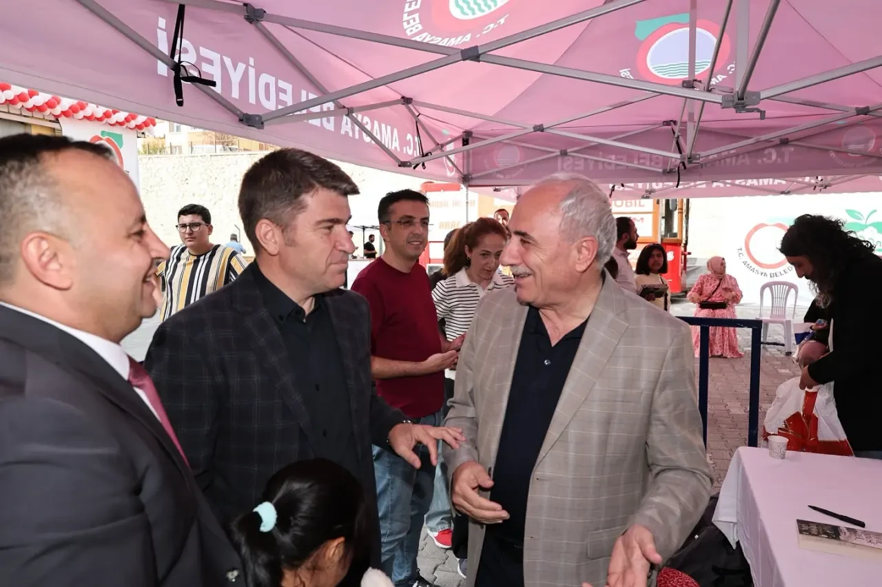 Vali Bakan’dan Kültüre Destek 2