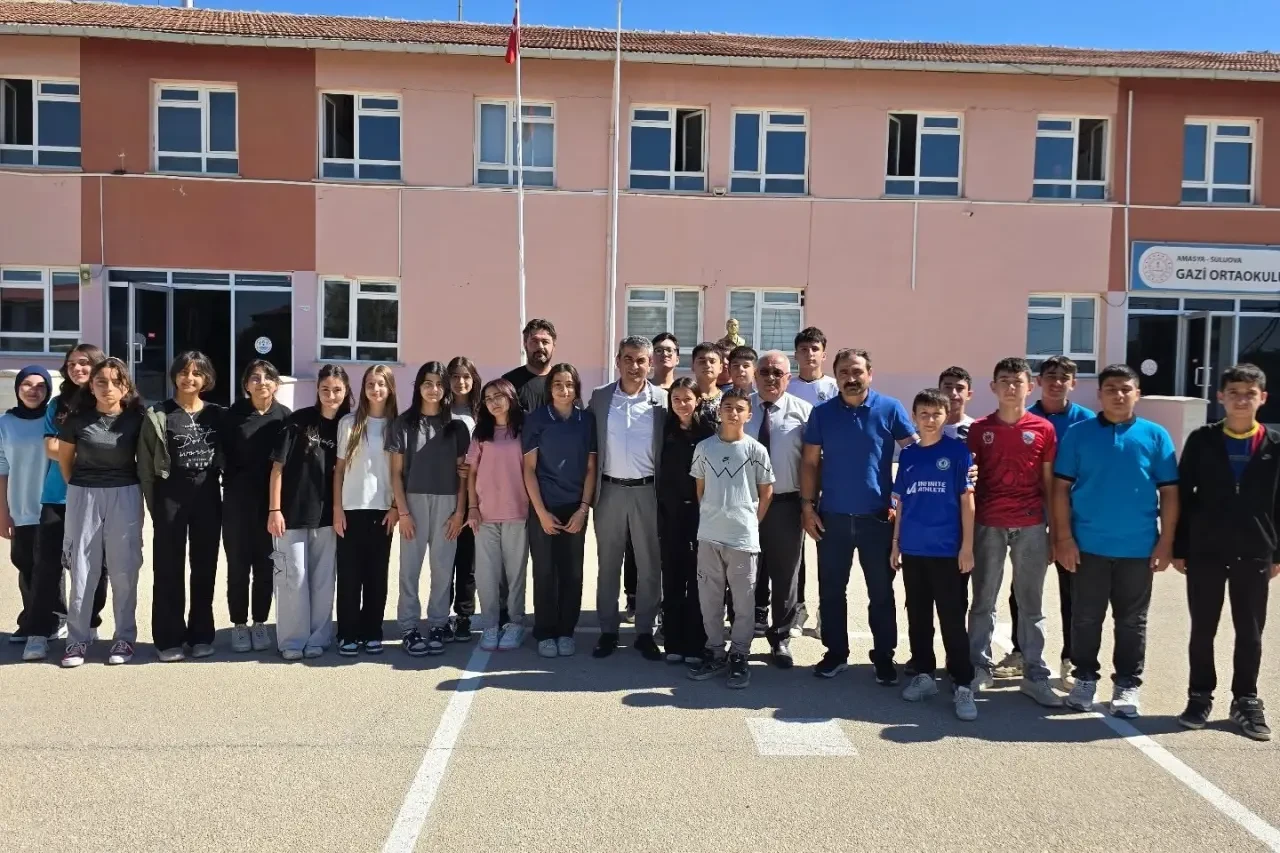 Seçim Vaadi Gerçek Oldu: Başkan Uzun Sınıfta! 4
