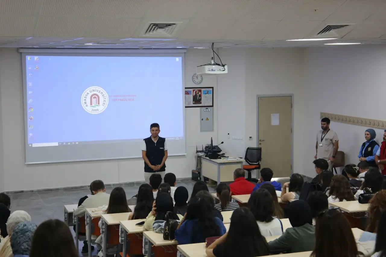 Amasya Üniversitesi’nde Siber Tehditlere Karşı Seminer 2