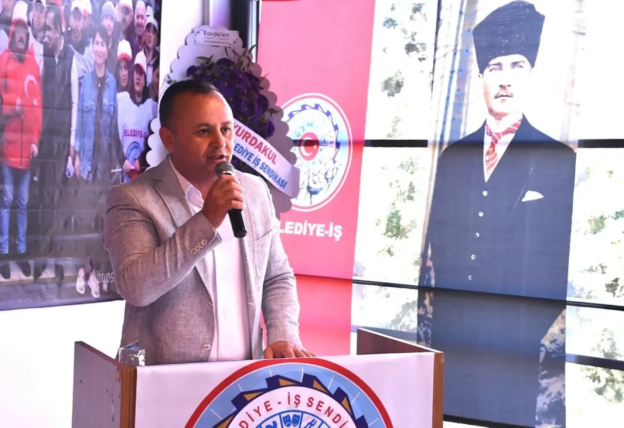 Başkan Turgay Sevindi Belediye-İş Sendikası Genel Kuruluna Katıldı 3