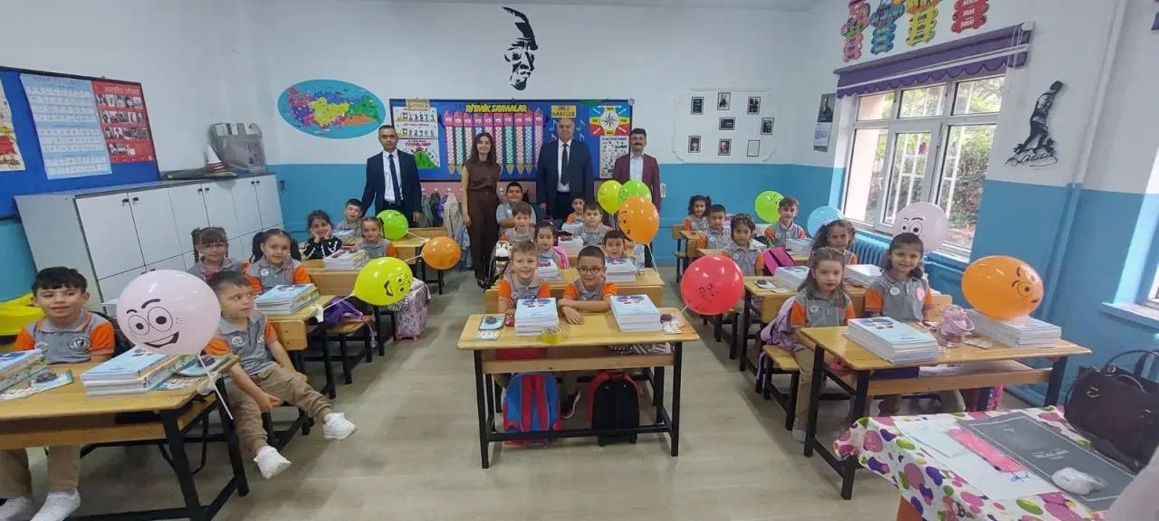 Gümüşhacıköy’de “Her Çocuk Bir Fidan” Temasıyla Eğitim Yılına Yeşil Başlangıç 2