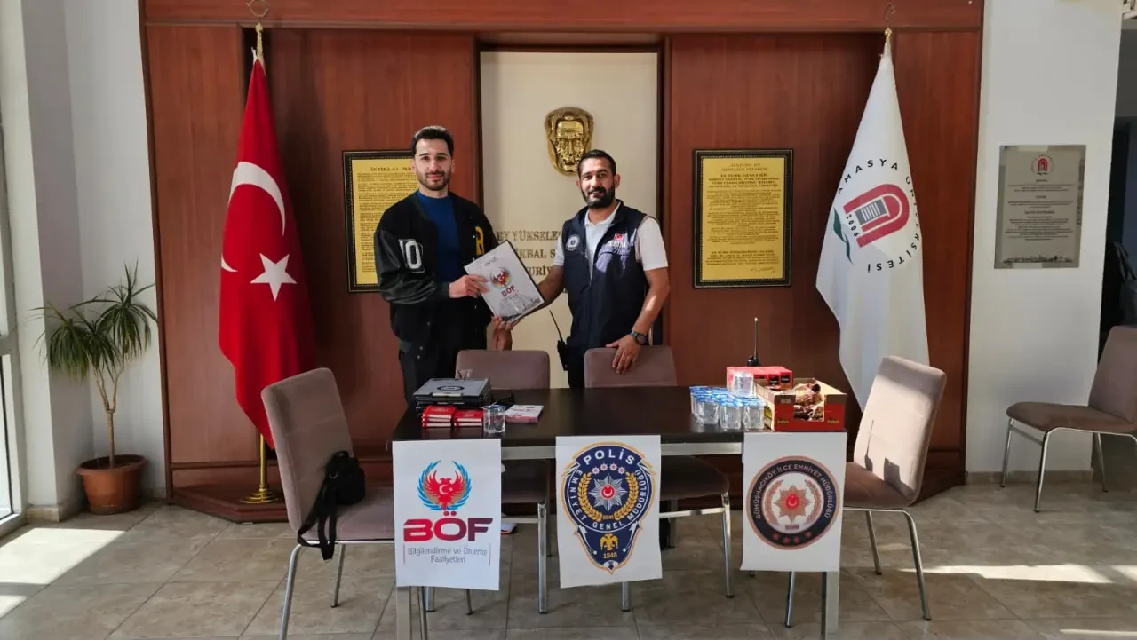 Gümüşhacıköy’de Öğrencilere Güvenlik ve Trafik Eğitimi 2