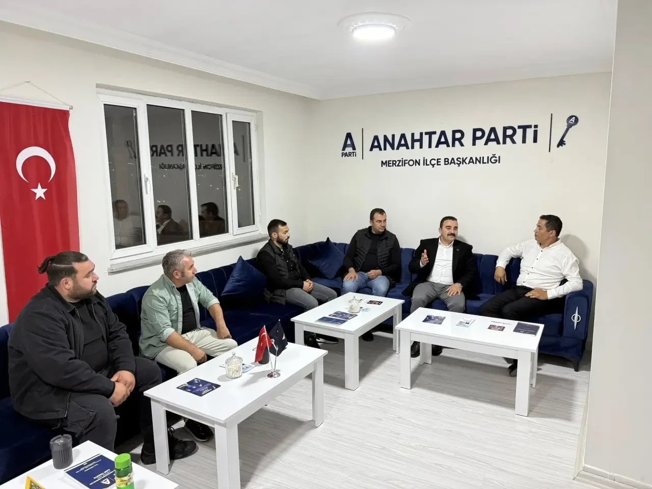 Merzifon Gençlerinden Anahtar Parti’ye Vefa Fidanı 1
