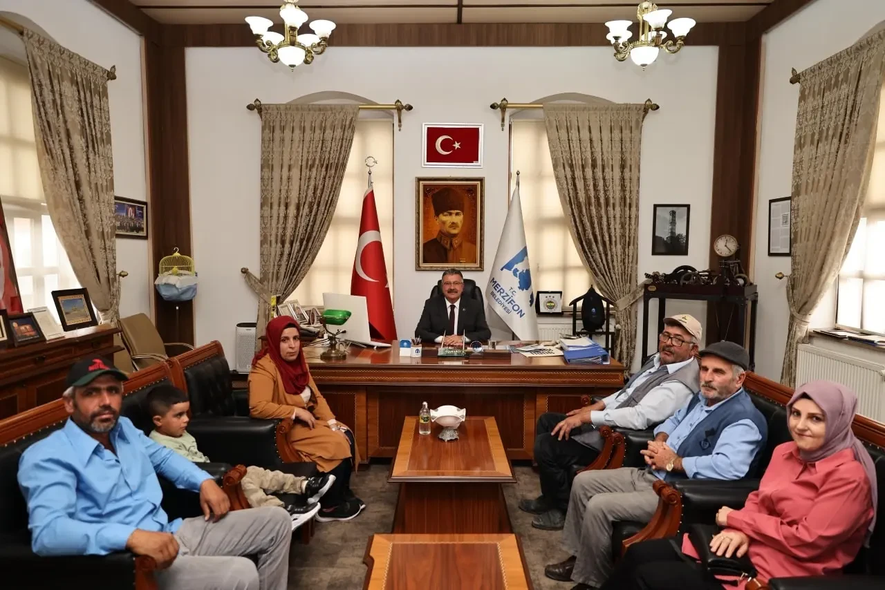Merzifon Belediye Başkanı Alp Kargı’dan Ziyaretçilere Teşekkür 1