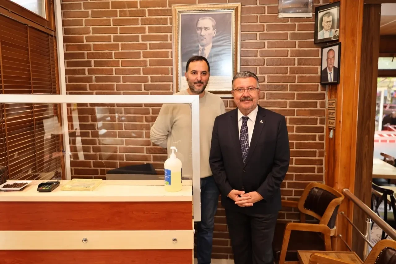 Sırada Sekiz Köşe Kasket Var! 3