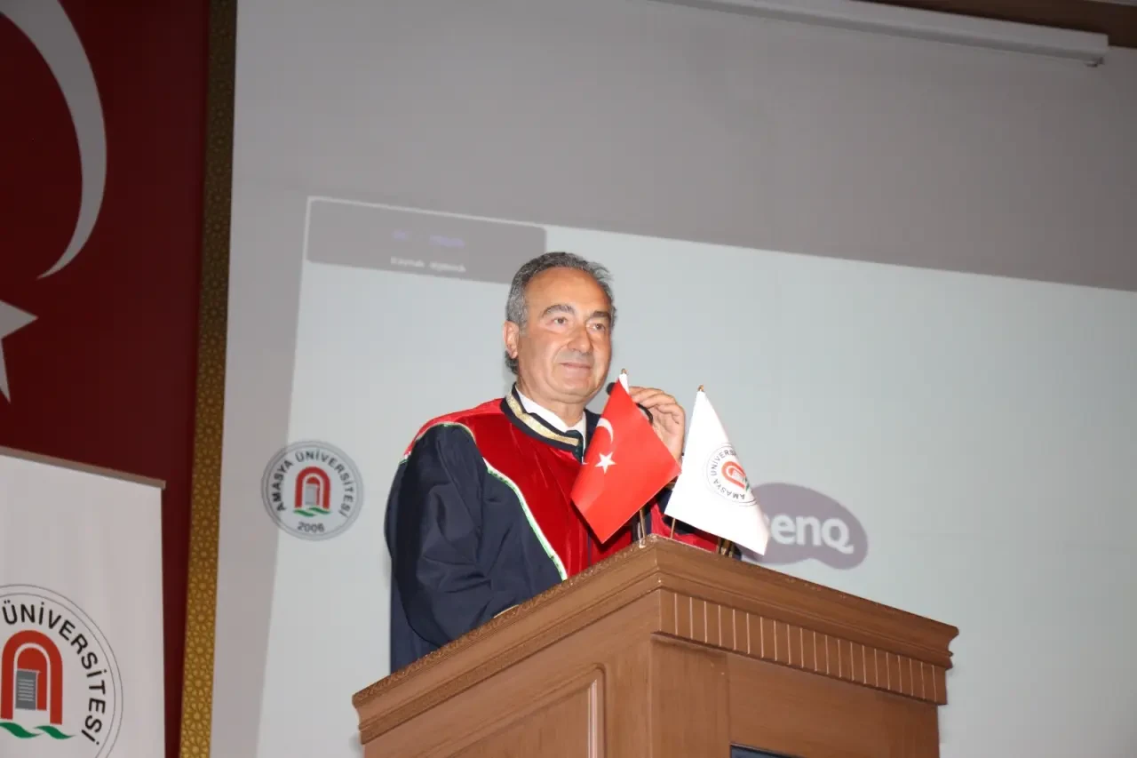 Amasya Üniversitesi Tıp Fakültesi’nde Beyaz Önlük Giyme Töreni Gerçekleşti 1