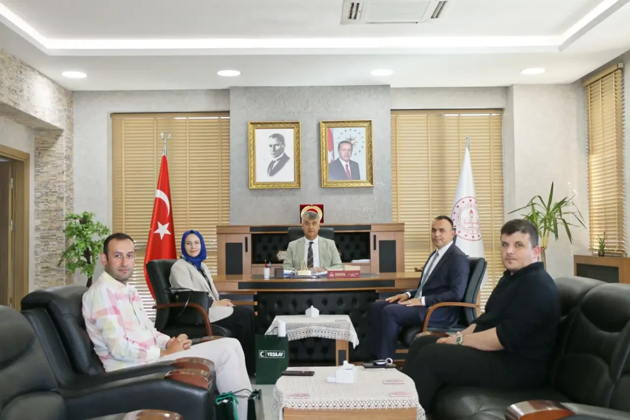 Amasya’da Katipoğlu’na Kızılay ve Yeşilay’dan Anlamlı Ziyaret 2