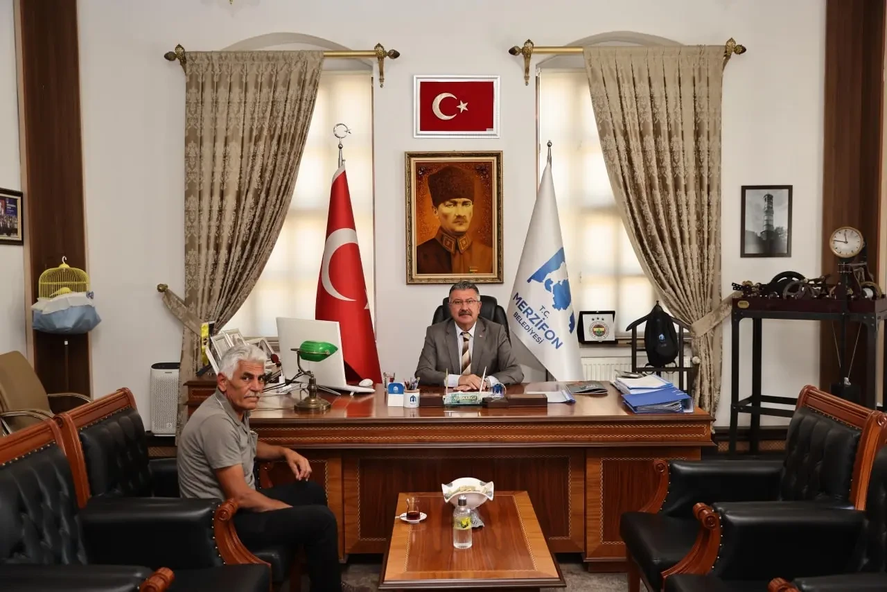 Merzifon Belediye Başkanı Alp Kargı’dan Ziyaretçilere Teşekkür 1