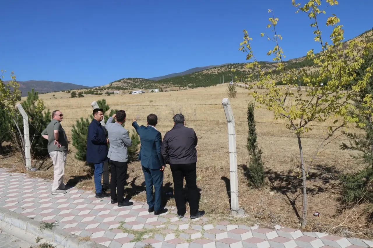 Merzifon’a Kapalı Spor Salonu Geliyor 3