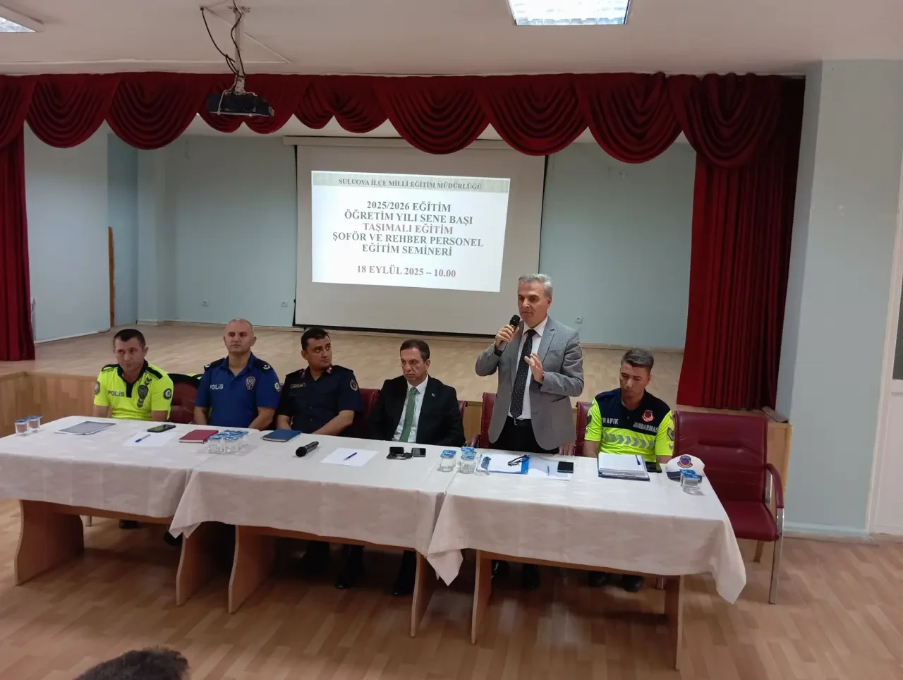 Suluova’da Taşımalı Eğitim Şoför ve Rehber Personeline Eğitim Toplantısı 4