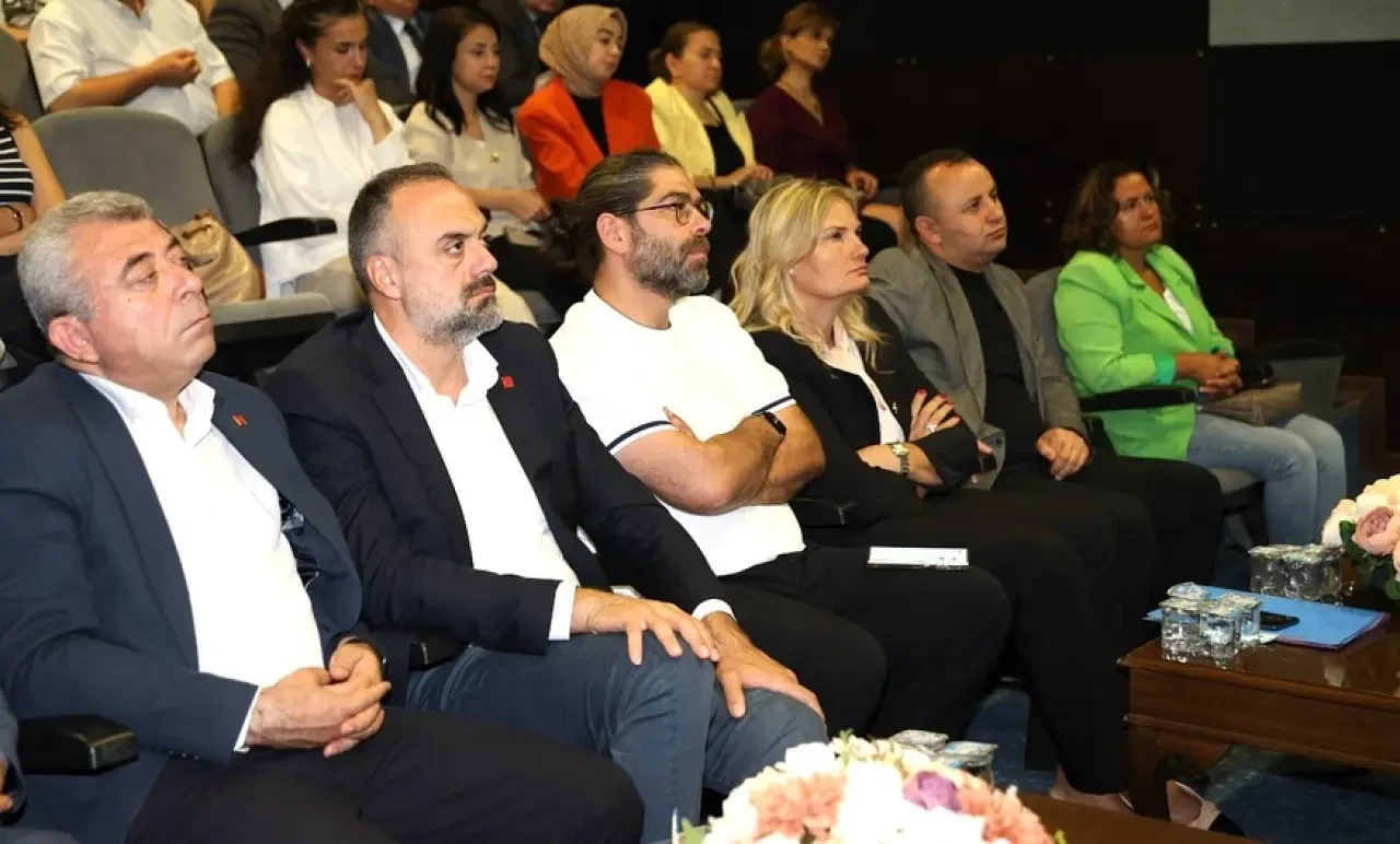 Amasya’da Sürdürülebilir Ulaşım Deneyimleri Konferansı Gerçekleştirildi 2