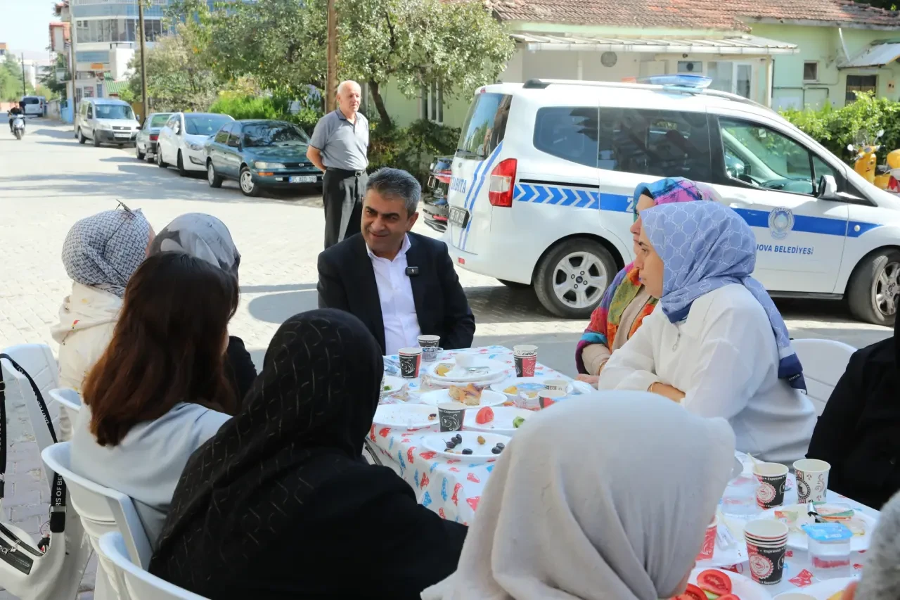 Başkan Uzun Yeni Mahalle Esnafıyla Kahvaltıda Buluştu 2