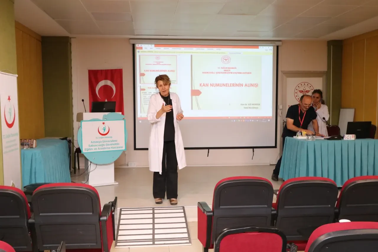 Yeni Sağlık Personeline Oryantasyon Eğitimi 1
