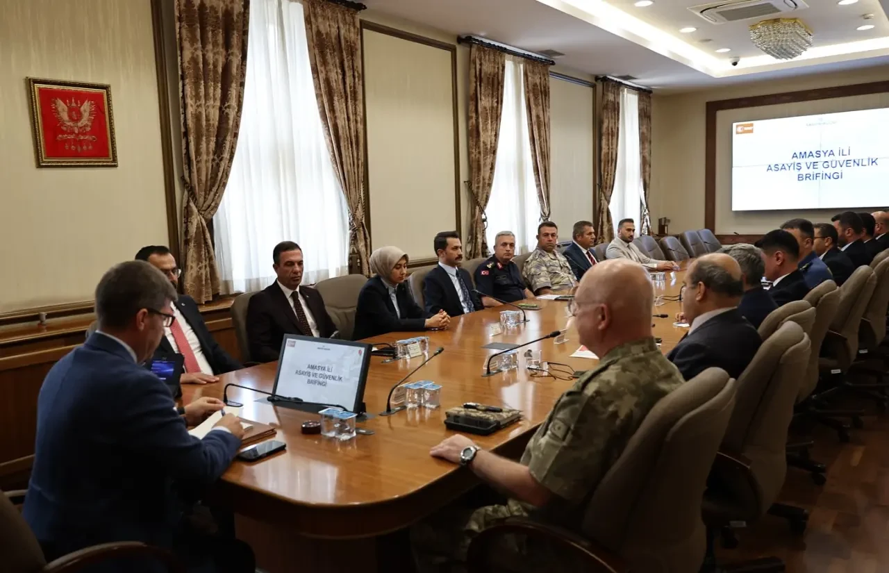 Okul Güvenliğinden Terörle Mücadeleye: Amasya’da Güvenlik Toplantısı 1