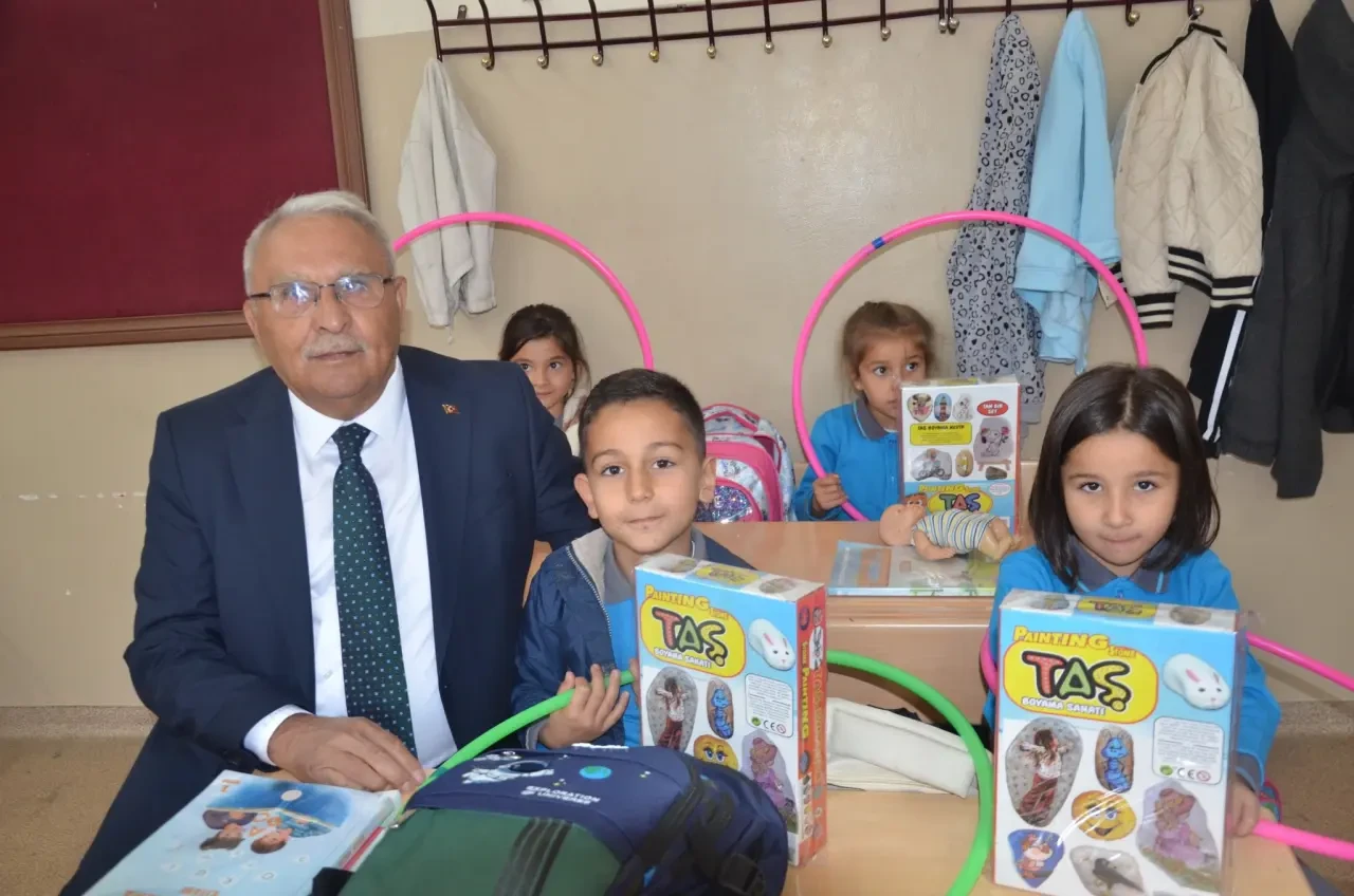 Göynücek’te Minik Kalplerin Büyük Sevinci 3