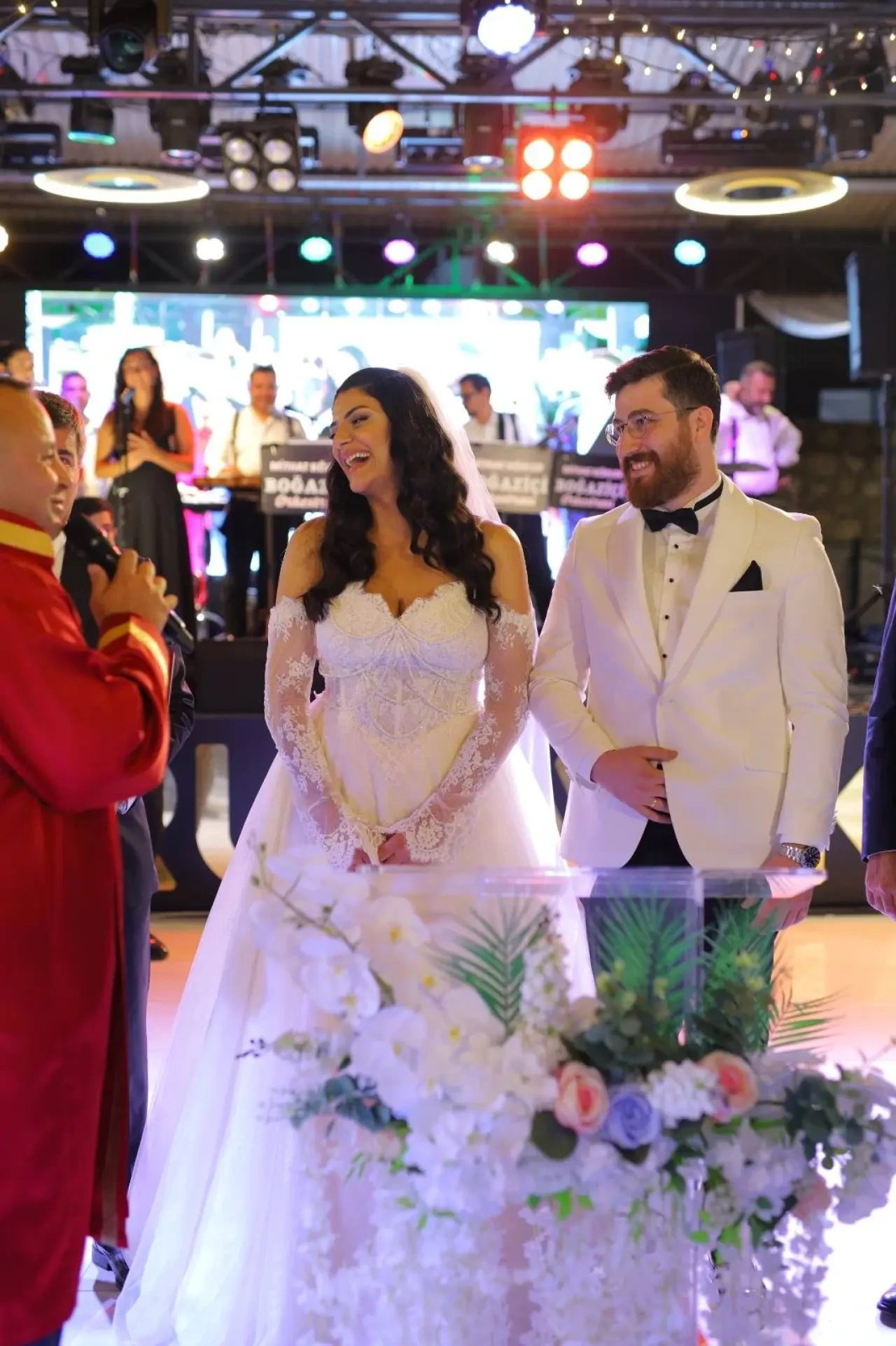Amasya Protokolü, Şampiyon Mahmut Demir’in Kızının Düğününde Buluştu 2