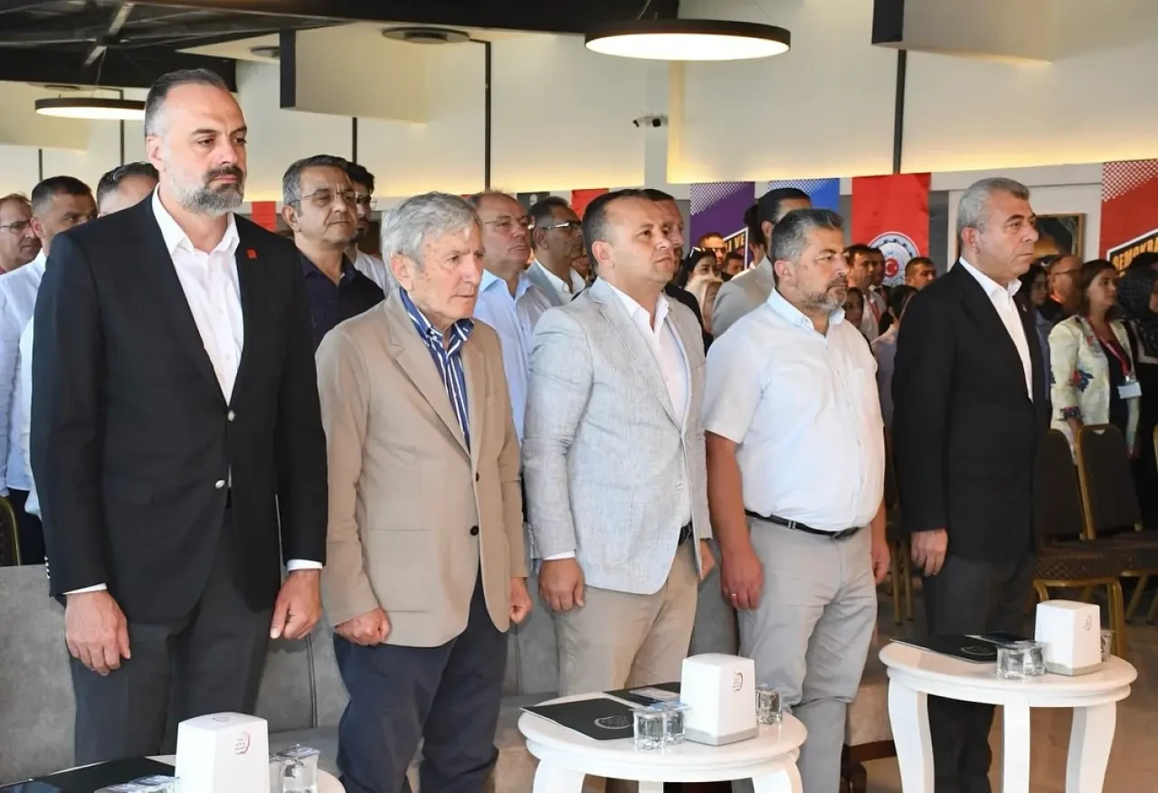 Başkan Turgay Sevindi Belediye-İş Sendikası Genel Kuruluna Katıldı 1