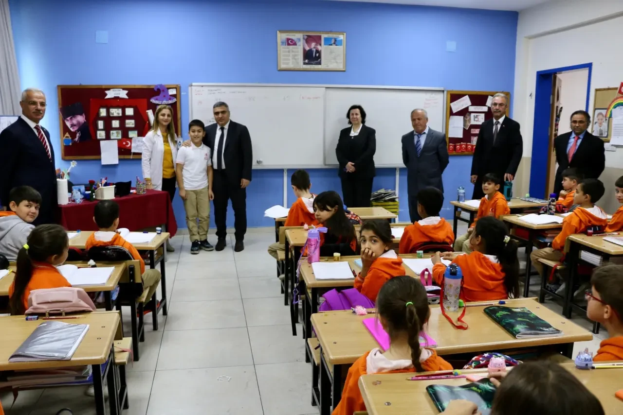 Kaymakam Karaaslan Öğrencilerle Buluştu 3