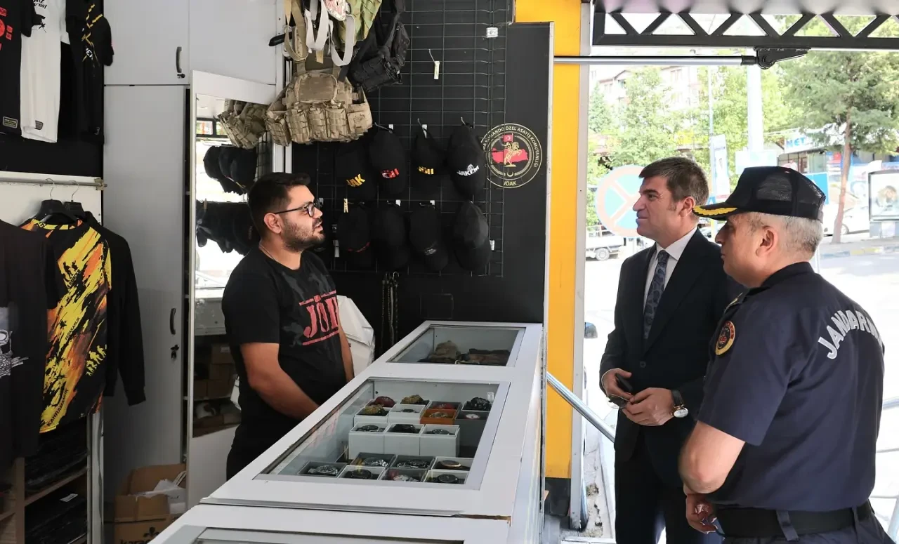 Amasya’da Jandarma ve Sağlık Standına Yoğun İlgi 1