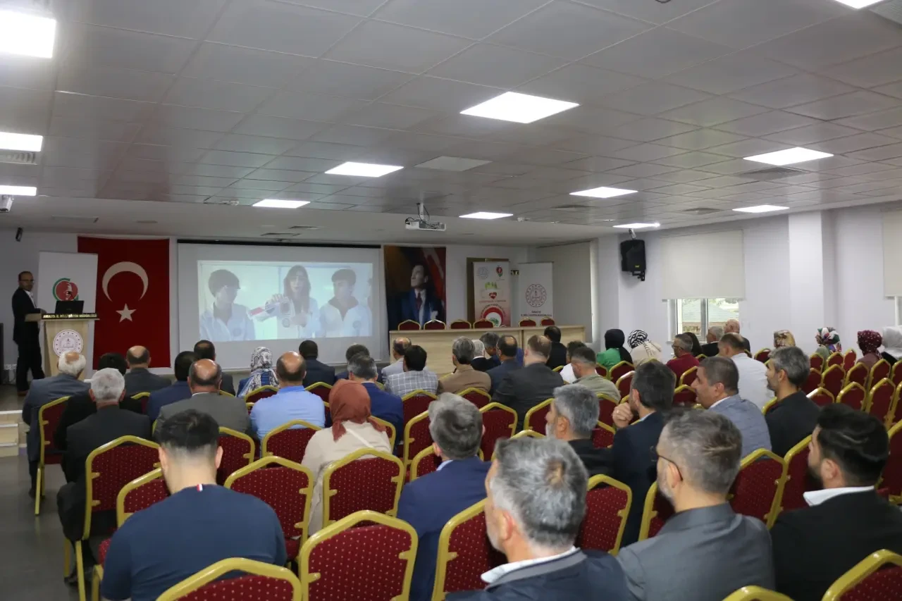 Amasya’da ÇEDES Projesi İl ve İlçe Yürütme Komisyonları Toplantısı Gerçekleştirildi 4