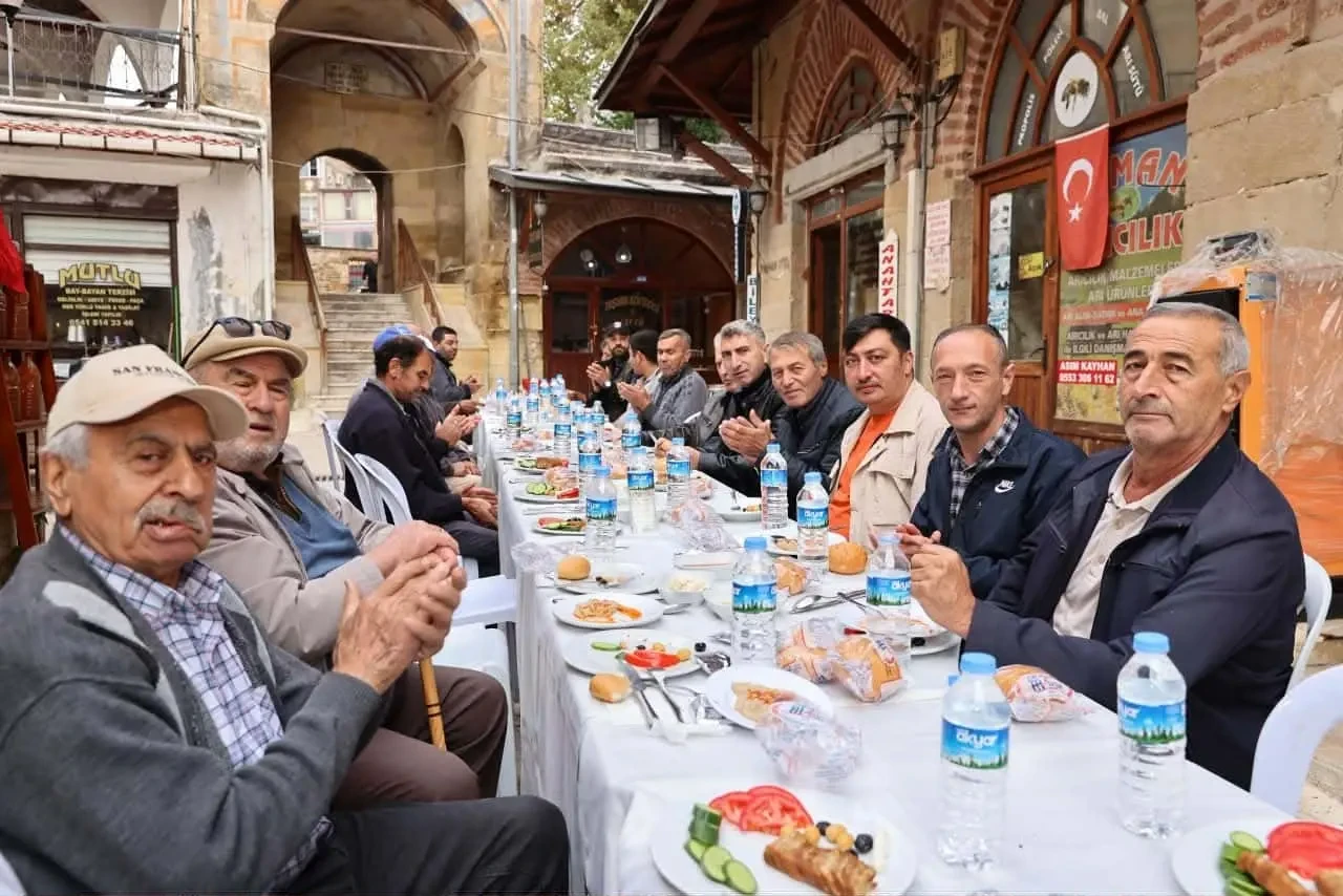 Başkan Kargı Esnafla Buluştu 4