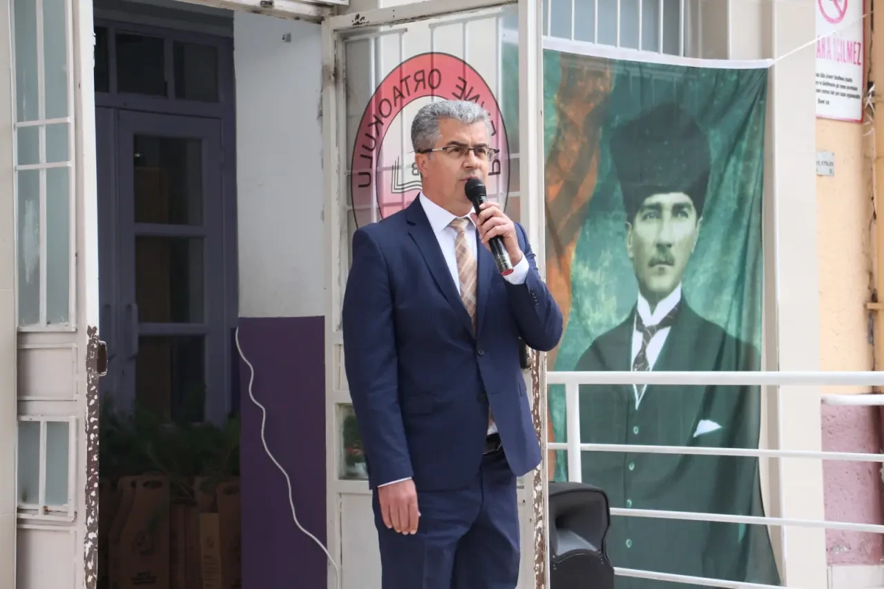 Amasya Valisi Önder Bakan, Yeni Eğitim Öğretim Yılı Açılış Programına Katıldı 3