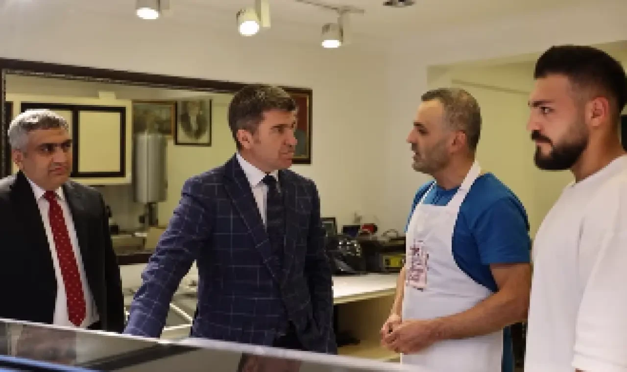 Vali Bakan, Merzifon’un Nabzını Tuttu 1