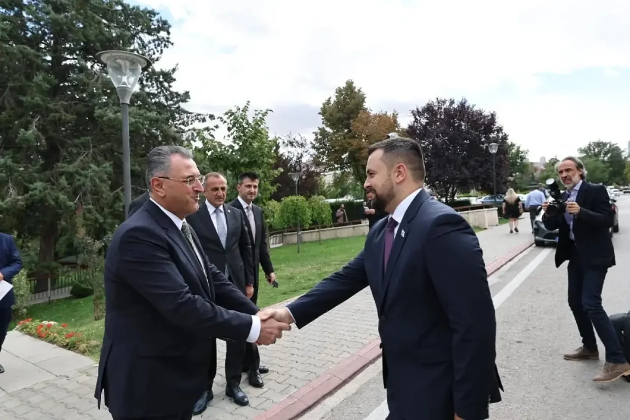 Hasan Çilez, Hırvatistan Dostluk Grubu Başkanı’nı TBMM’de Ağırladı 1