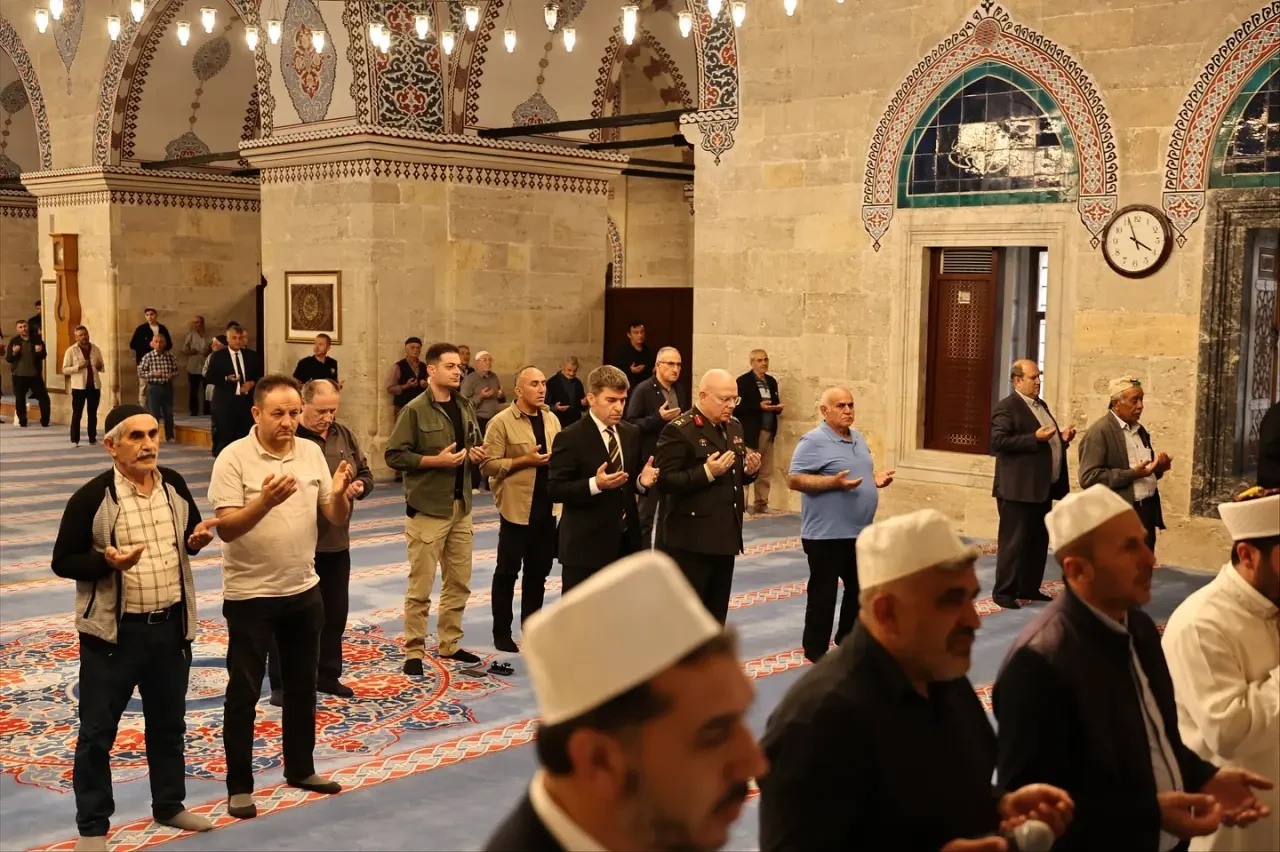 Sultan Bayezid Camii’nde Kahramanlar İçin Mevlid-i Şerif 1