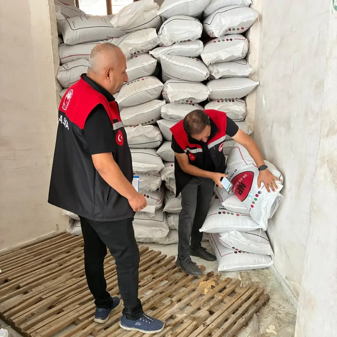 Taşova’da Gübre Dağıtıcı Bayilerinde Denetimler Aralıksız Sürüyor 3