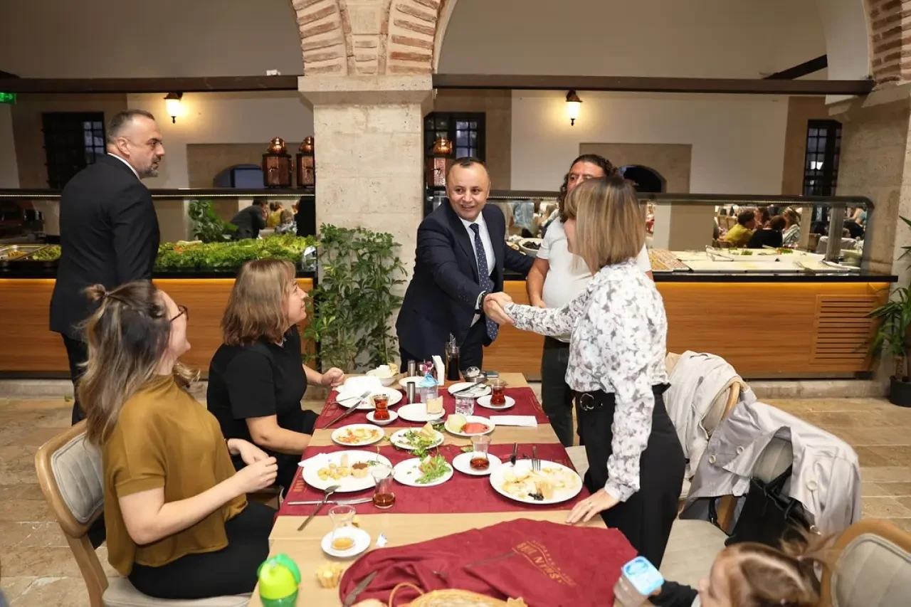 Başkan Sevindi Çağdaş Yaşam Derneği’nde 3