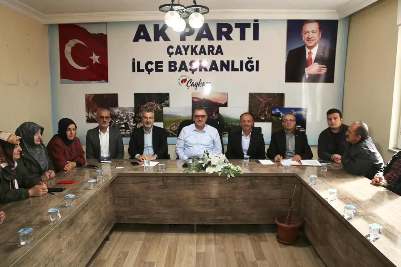 AK Parti Teşkilatlarında Coşkulu Buluşma: Hasan Çilez Sahada! 1