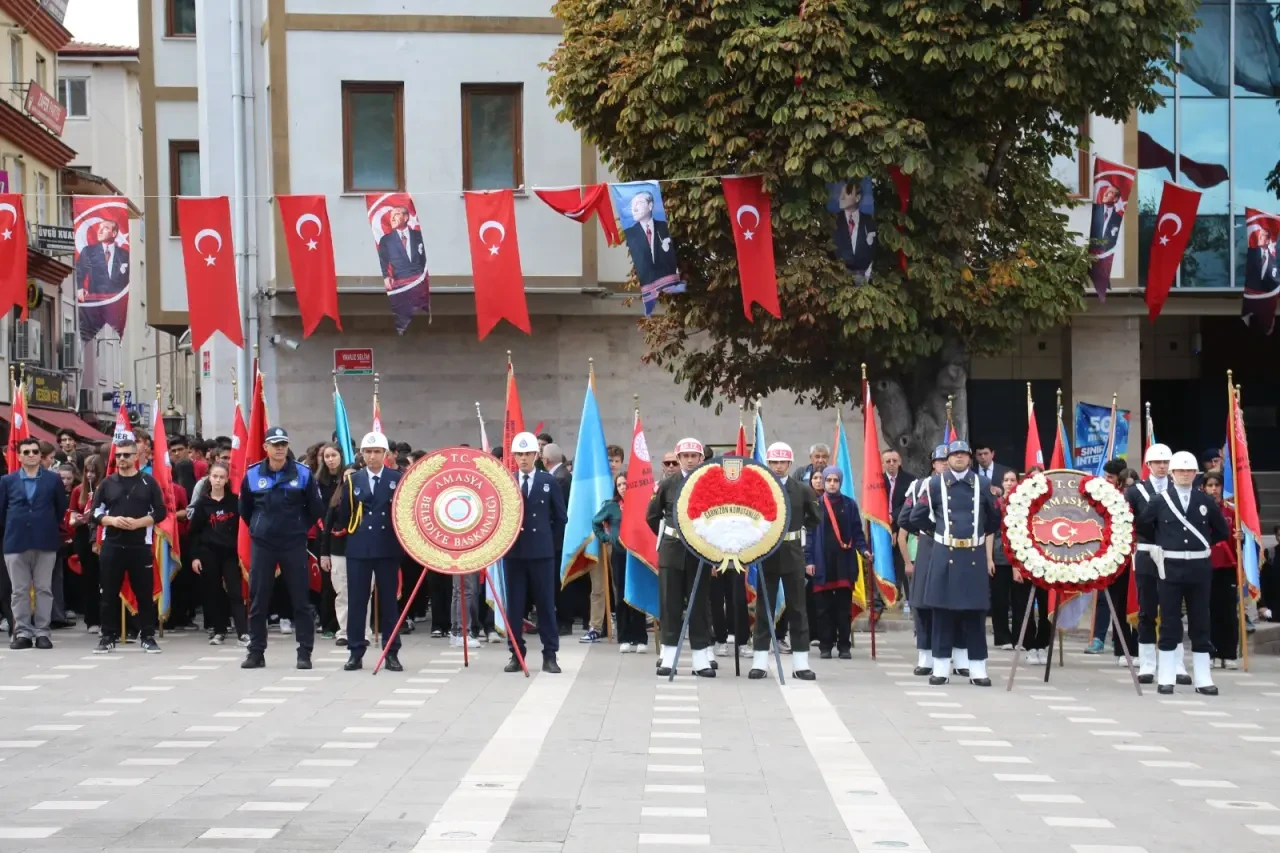 Amasya’da Cumhuriyet’in 102.Yıl Kutlamaları Başladı 1