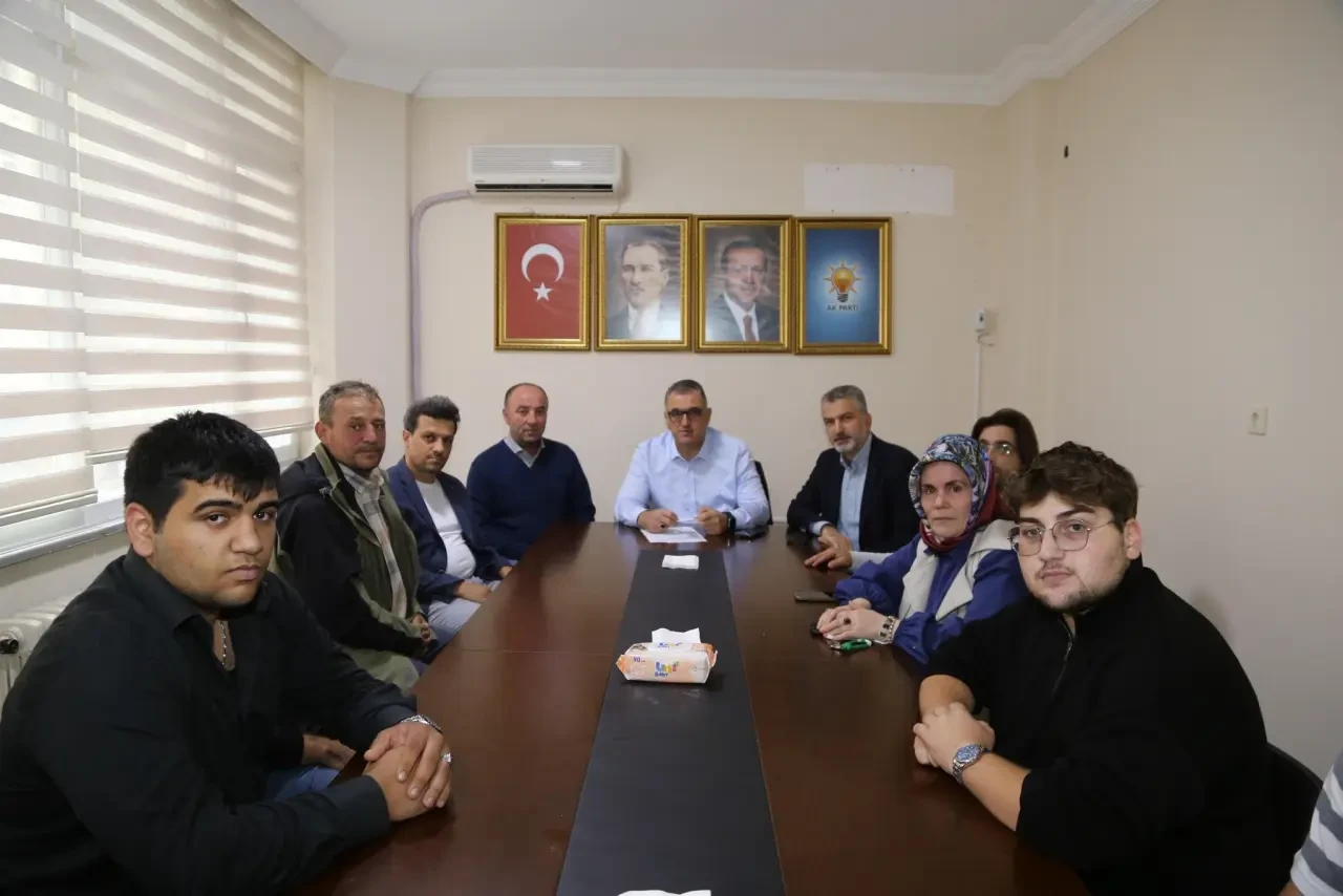 AK Parti Teşkilatlarında Coşkulu Buluşma: Hasan Çilez Sahada! 2