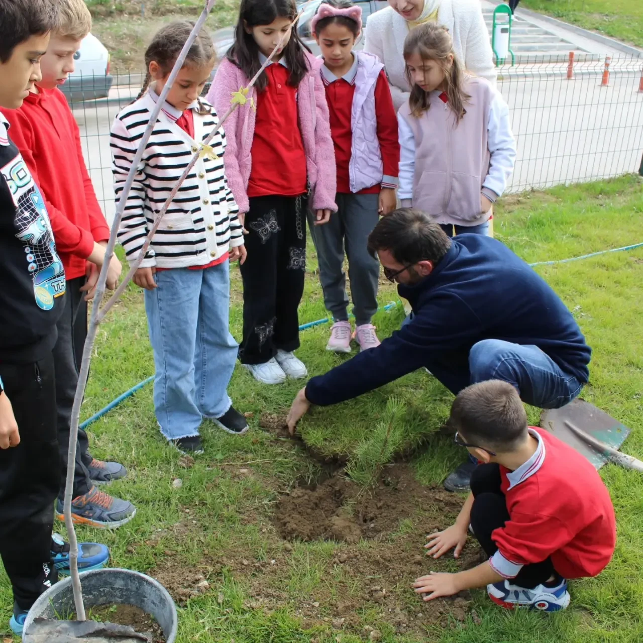 102.yıl anısına 102 Fidan dikimi... 6
