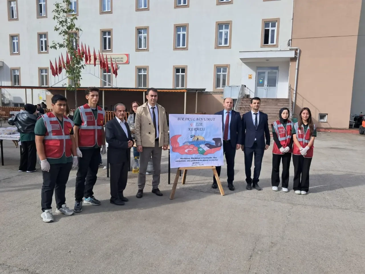 Taşova’da Öğrencilerden Filistin’e Destek Kermesi 4