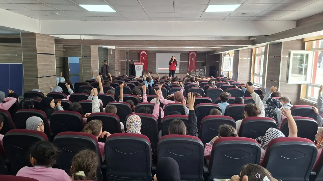 Amasya’da Gençliğin Adresi: GSB 2